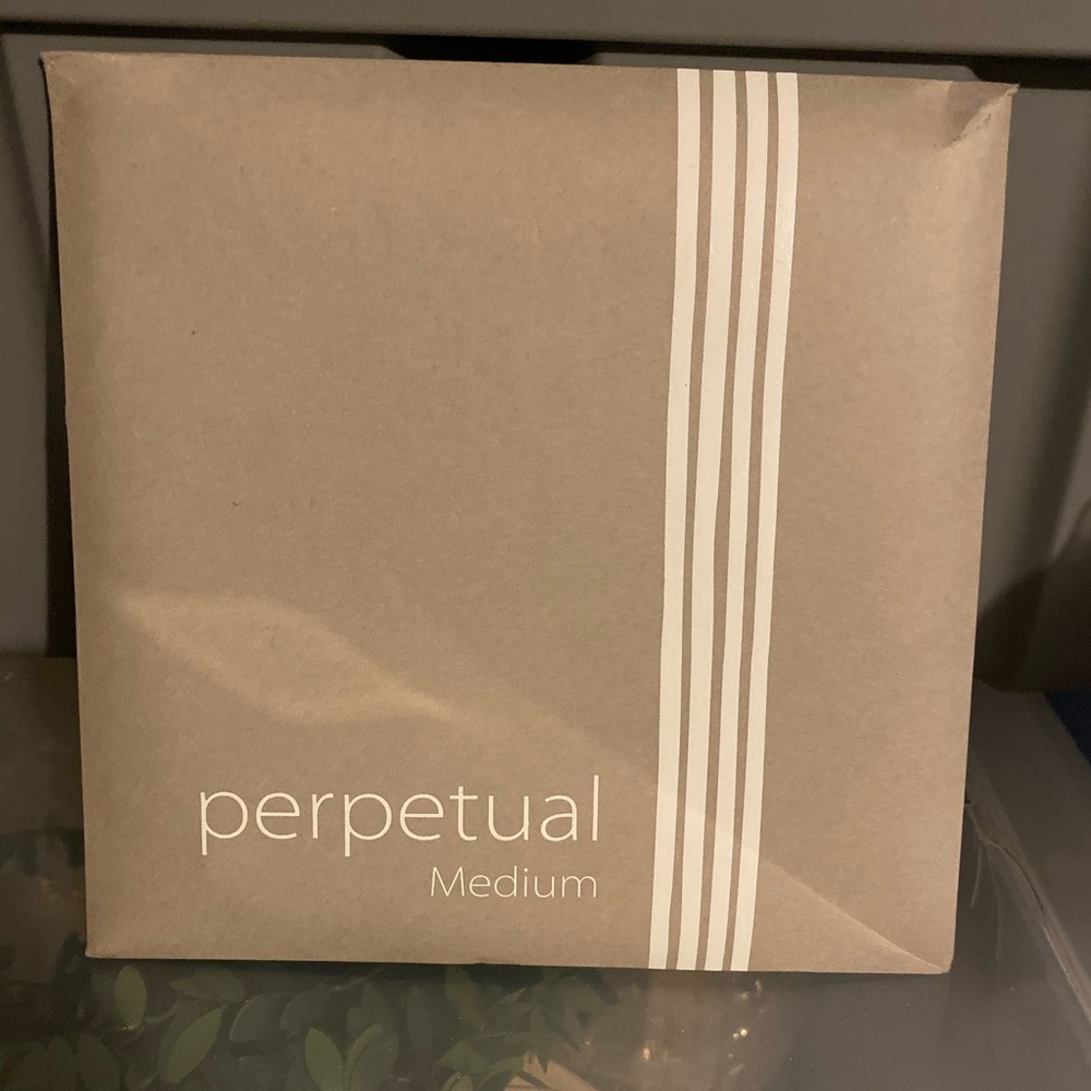 Perpetual 4/4 (full size) Cello string set New